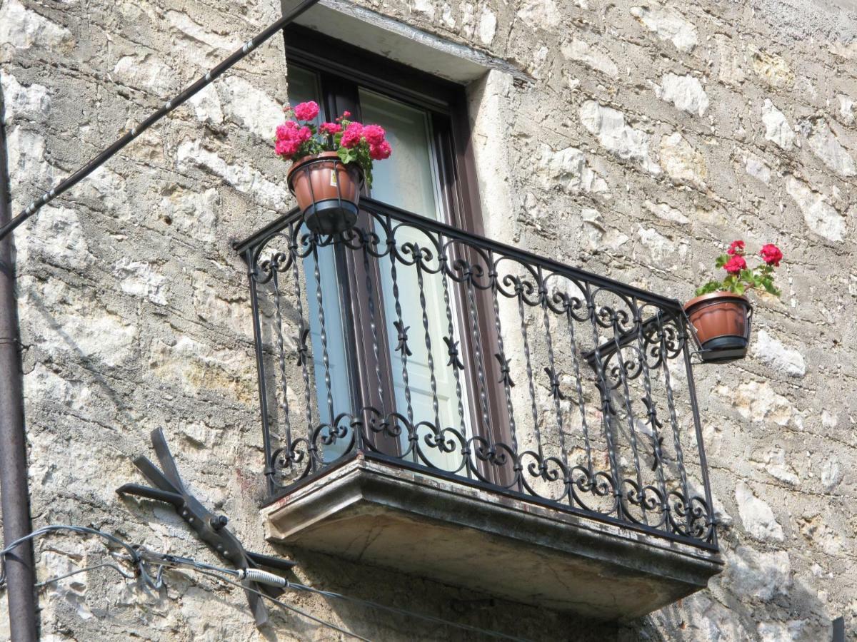 Aparthotel Casa Sarlo Petina Exterior foto
