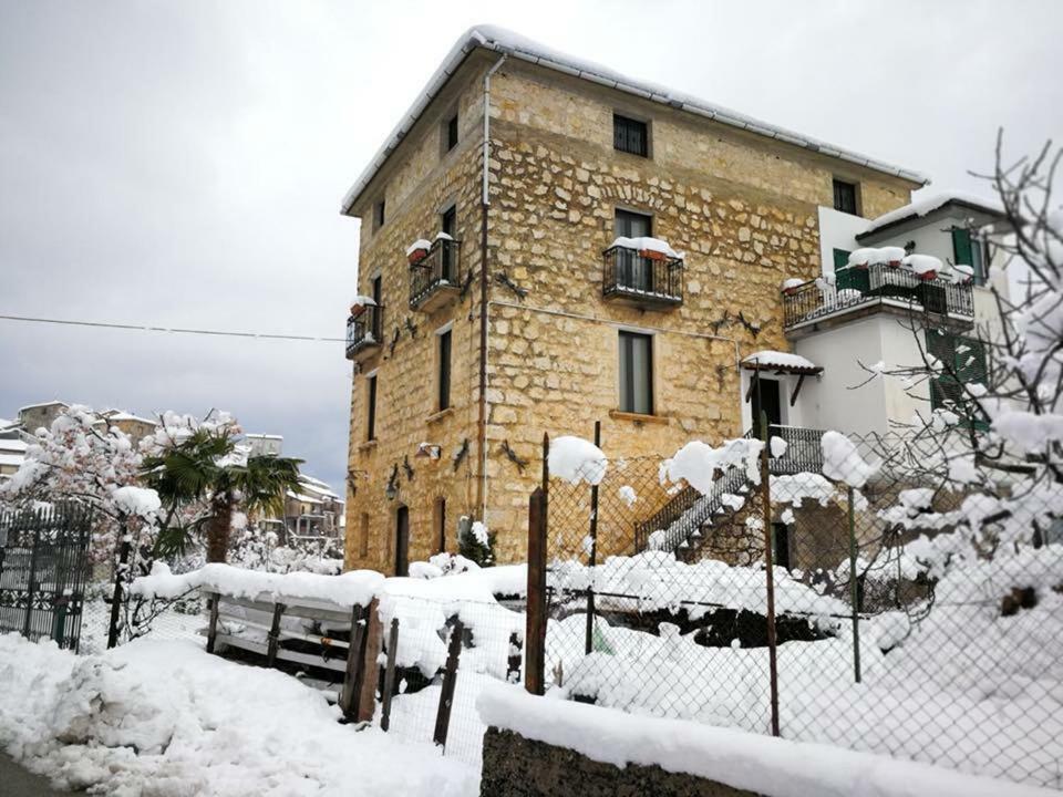 Aparthotel Casa Sarlo Petina Exterior foto